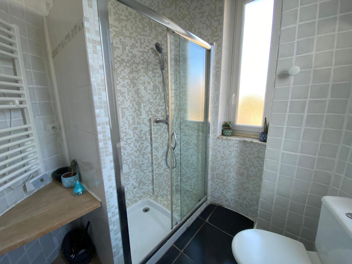 Appartement Avec Vue Mer A Pontaillac Royan Ngoại thất bức ảnh